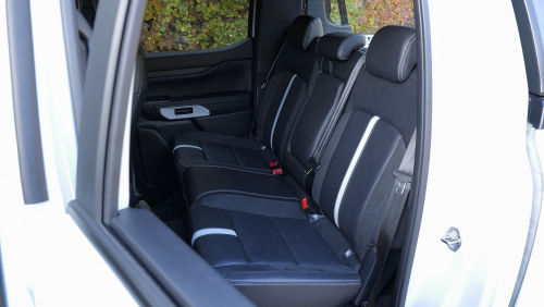 FORD RANGER PETROL Pick Up D/Cab Stormtrak 2.3 EcoBoost PHEV 281 Auto view 6